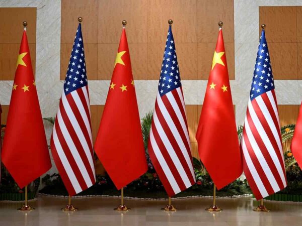 US and China, US and China defense chief, US pentagon, Western Pacific Naval Symposium, china Western Pacific Naval Symposium, CIA Officer Spying for China, US CIA officer working for china, Alexander Yuk Ching Ma, Lloyd Austin on China, U.S. and China nuclear talks, US Nuclear Submarine, US China War, US Defence Bill
