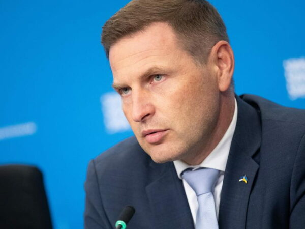Estonia Indian Defense Cooperation, hanno pevkur