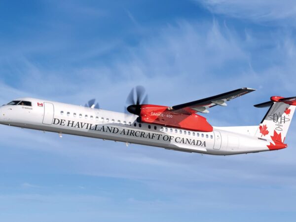 Dash 8-400 Airliners