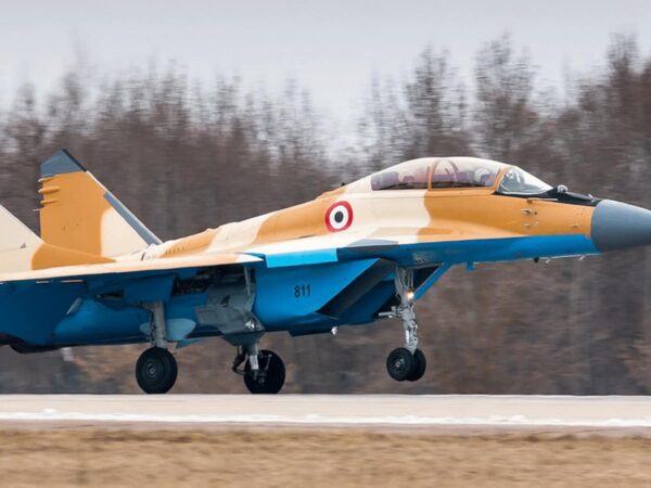 Indian MiG-29 Brake Parachute, Russian Radars on MiG-29K Jets