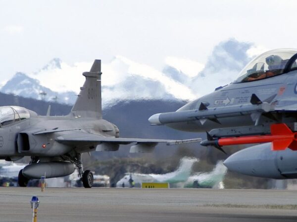 Ukraine F-16