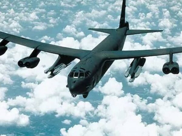 US B-52 Bombers Cruise Missile